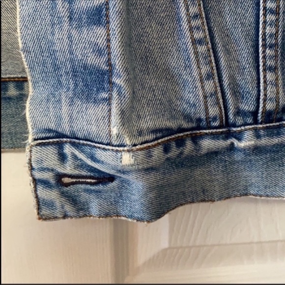 VTG GAP 90’s Oversized Light Blue Denim Jacket - Picture 7 of 8